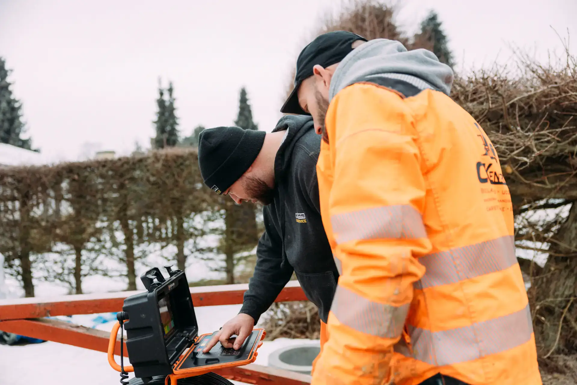 Kloakinspektion med avanceret udstyr til hurtig fejlfinding.